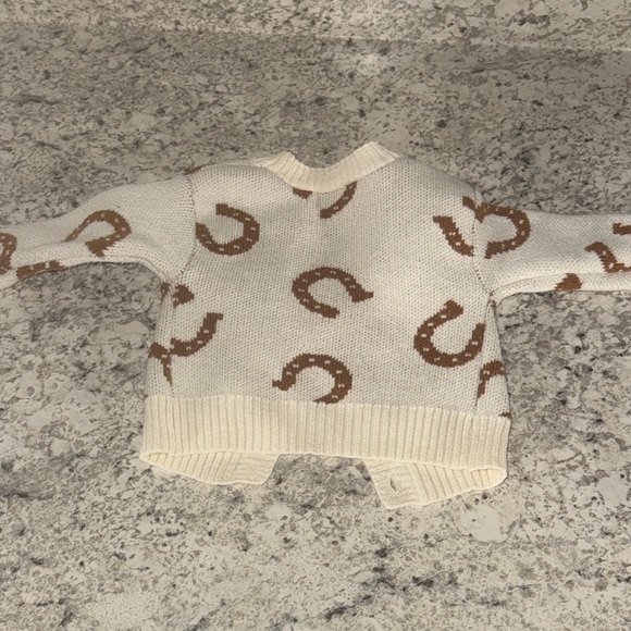 Adorable baby outfits set- horse shoe Cardigan and Bell bottom pants- 12 m - Picture 6 of 9